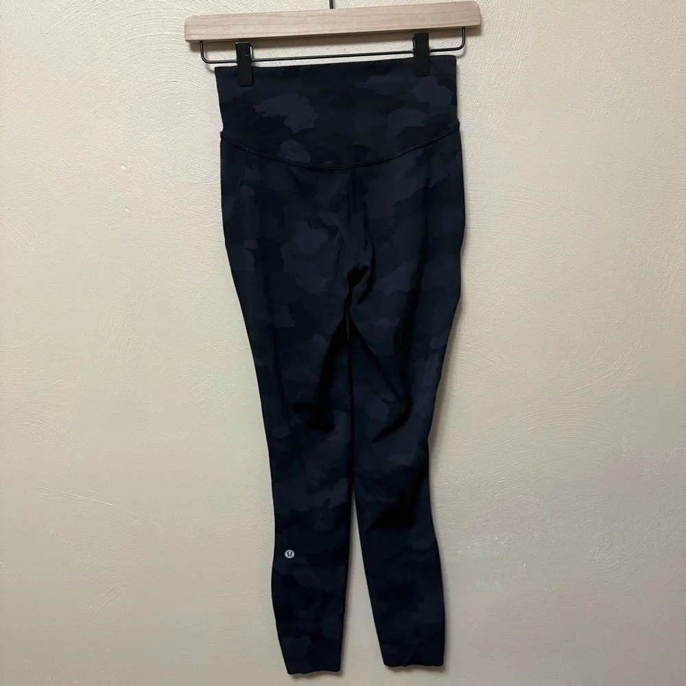 Lululemon Base Pace High-Rise Running Tight 25